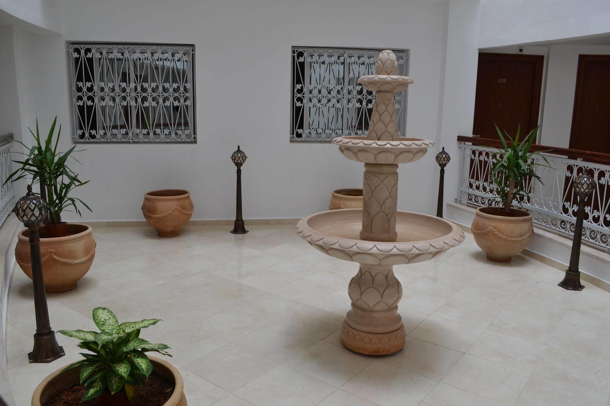 Hotel La Place El Jadida Bagian luar foto